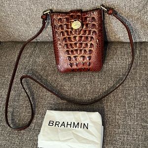 Brahmin Crossbody. Height 7.5 inches Width 6 inches. Depth 2 inches bottom.
